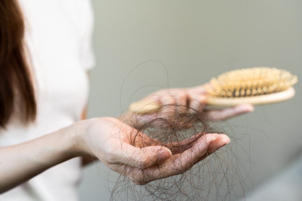 Lost clumps of hair to the comb after weight loss